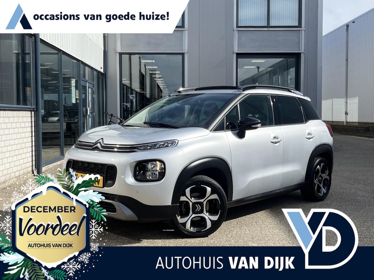 Citroën C3 Aircross - 1.2 PureTech S&S Shine Panoramadak / 17" / Trekhaak - AutoWereld.nl