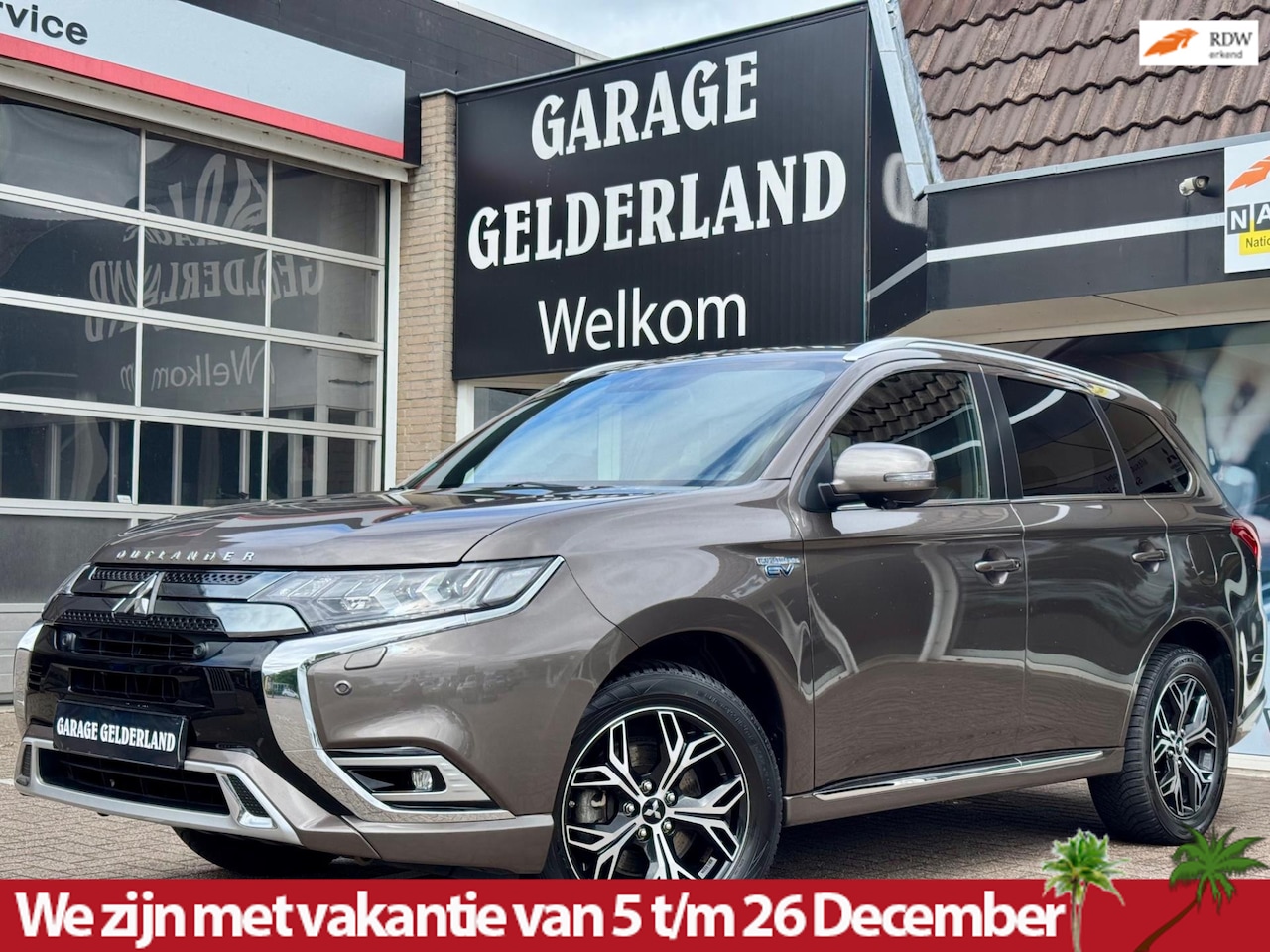 Mitsubishi Outlander - 2.4 PHEV INTRO | Volleder | Xenon | Apple/Android | Cruise | Climate | Pdc | Iso | Full-op - AutoWereld.nl