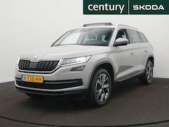 Skoda Kodiaq - 1.5 TSI Business Edition Navigatie - Trekhaak - Panoramadak - 18 Inch