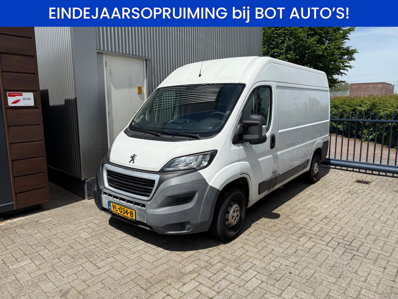 Peugeot Boxer - 330 2.2 HDI L2 H2/ Profit+ / 3 ZITS / AIRCO / NAVI / VERHOOGD / VERLENGD / TREKHAAK / CRUI - AutoWereld.nl