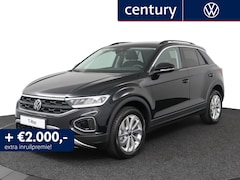 Volkswagen T-Roc - Life Edition 1.0 85 kW / 116 pk TSI SUV 6 versn. H and