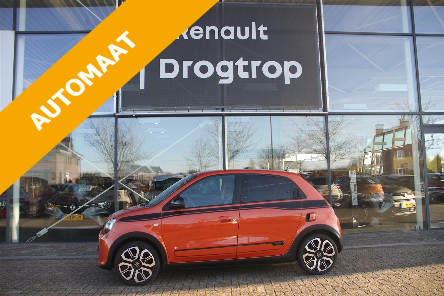 Renault Twingo - 110PK-GT-AUTOM-53DKM-NAVI-CLIMA-CAMERA- - AutoWereld.nl