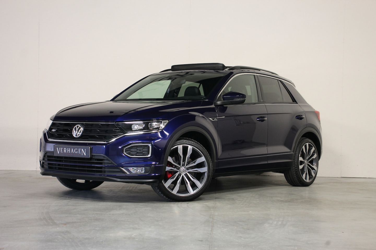 Volkswagen T-Roc - 2.0 TSI R-line 4motion Pano Led Navi DSG 190pk - AutoWereld.nl