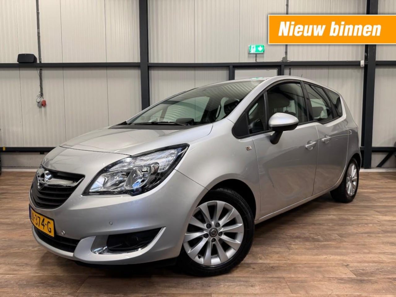 Opel Meriva - 1.4 Blitz / Cruise / Parkeer-hulp V+A / trekhaak - AutoWereld.nl