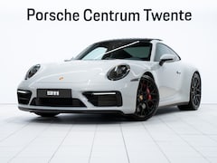 Porsche 911 - Carrera GTS