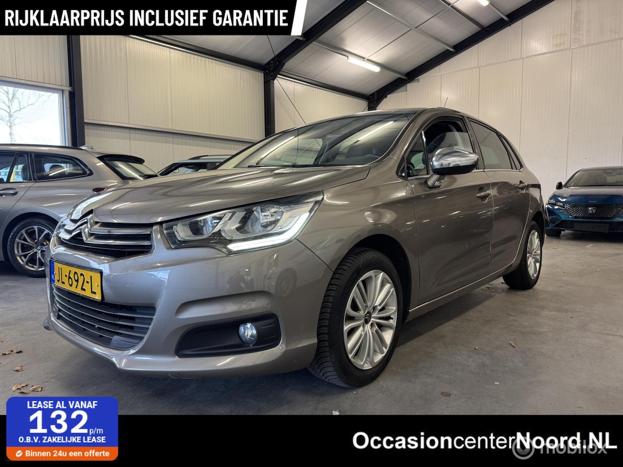 Citroën C4 - 1.2 PureTech Feel Collection | Navi | Trekhaak - AutoWereld.nl