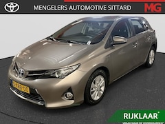 Toyota Auris - 1.8 Hybrid Aspiration | Rijklaar | Automaat | Trekhaak |