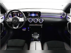 Mercedes-Benz CLA-klasse Shooting Brake - AMG, OrigNL 1e Eig. | Pano | Ambilight | Elekt.klep | DAB+ | Apple Car Play - RIJKLAAR