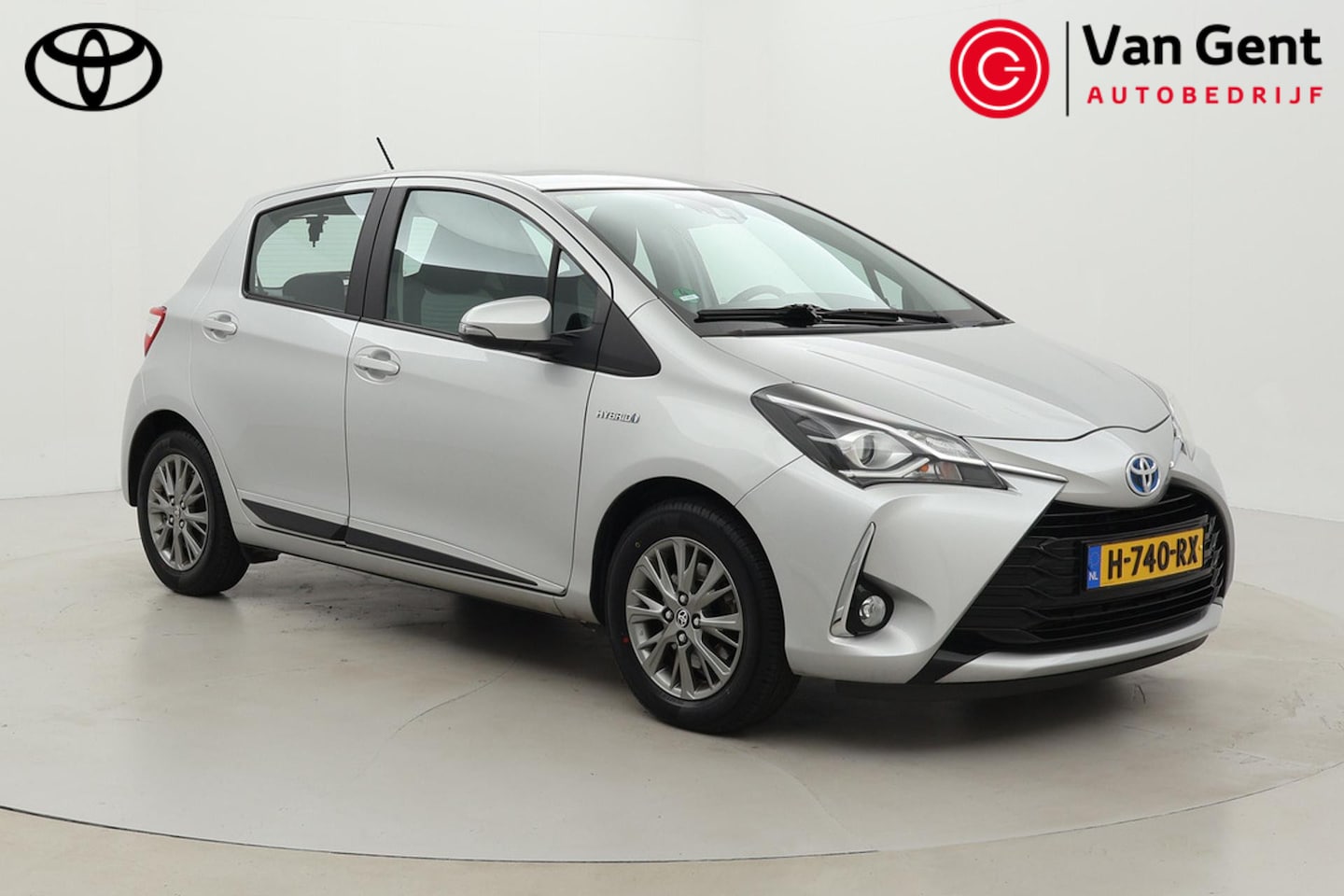 Toyota Yaris - 1.5 Hybrid Aspiration | Navigatie | Cruise Control | Clima | Parkeersensoren achter | Came - AutoWereld.nl