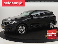 Volkswagen Touareg - 3.0 TDI Elegance | Leder | Trekhaak | Camera | Luchtvering | Stoelverwarming | Adaptive cr