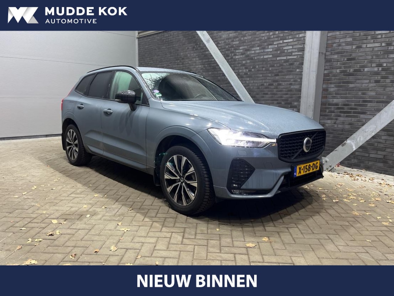 Volvo XC60 - B4 Plus Dark | ACC | BLIS | Trekhaak | harman/kardon | Keyless | Camera - AutoWereld.nl