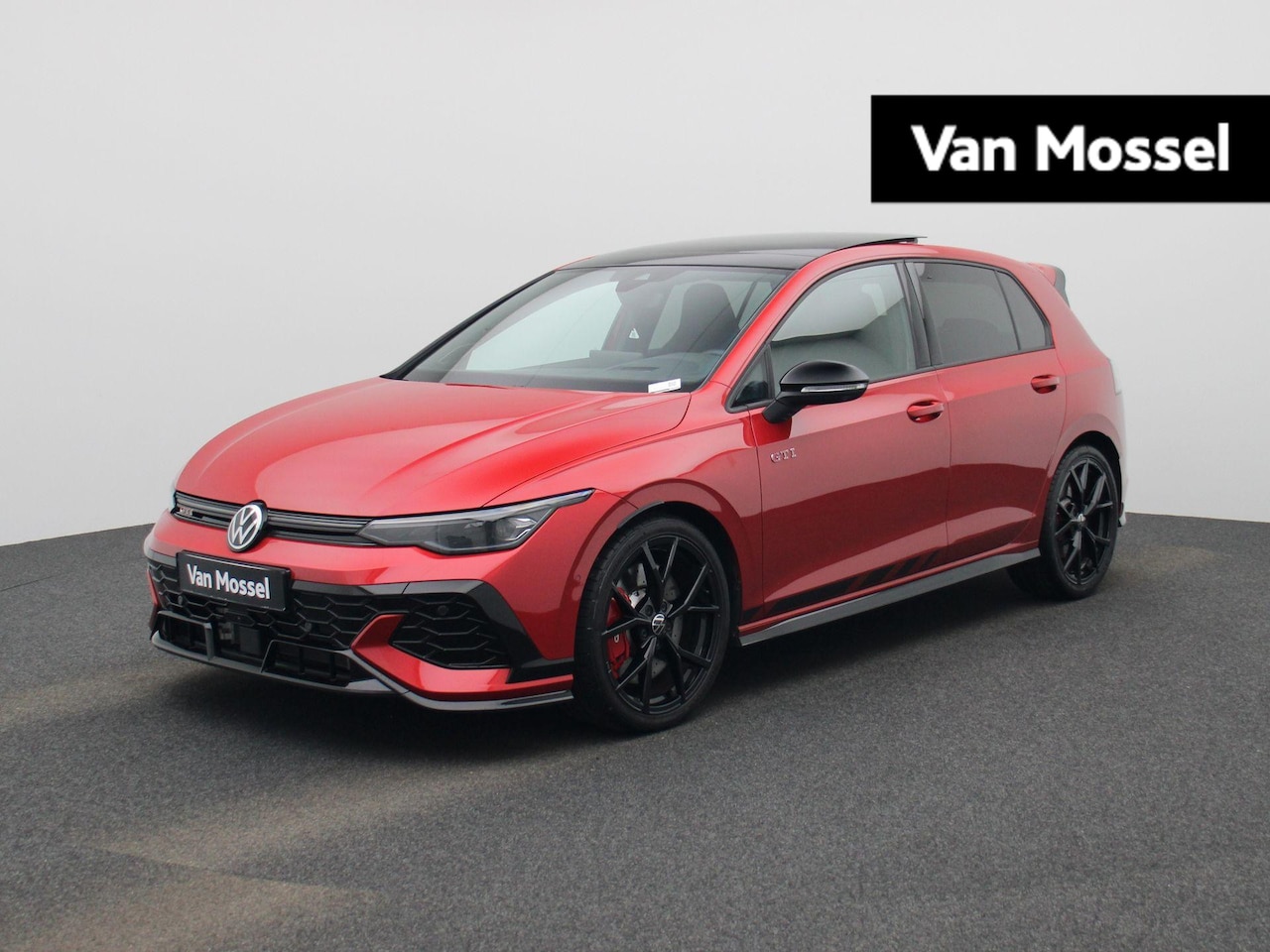 Volkswagen Golf - 2.0 TSI GTI Clubsport 301pk | Panoramadak | Head-Up display | Harman Kardon | Stoelverwarm - AutoWereld.nl