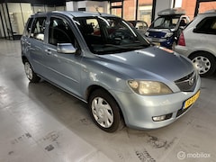 Mazda 2 - 2 1.4 Exclusive Airco 4xelek.ramen trekhaak NAP