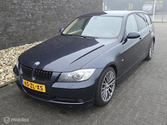 BMW 3-serie Touring - 318i Business Line