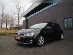 Volkswagen Golf - 1.2 TSI Highline