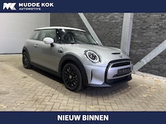 MINI Cooper - Classic Trim 33 kWh | Stoelverwarming | Navigatie | Apple Carplay | Parkeersensoren | Half