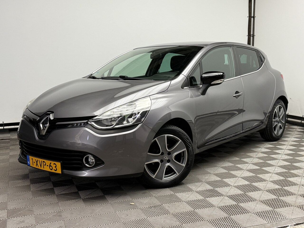 Renault Clio - 0.9 TCe ECO Night&Day Navi Camera LM16" NL Auto - AutoWereld.nl