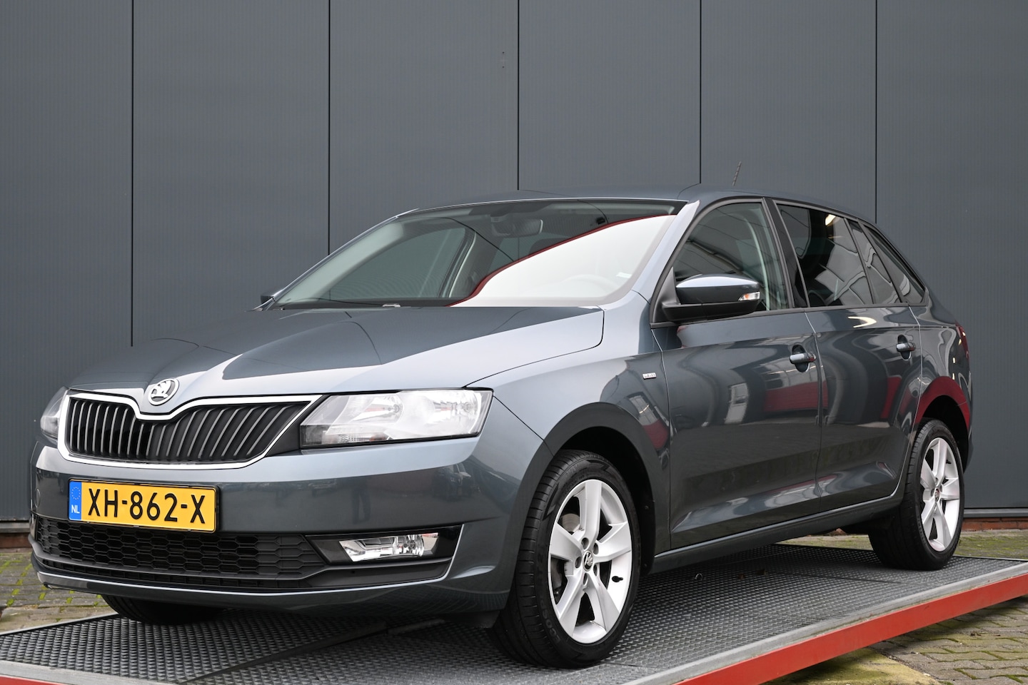 Skoda Rapid Spaceback - 1.0 TSI Greentech Clever 1.0 TSI Greentech Clever - AutoWereld.nl