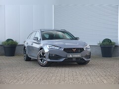 CUPRA Leon Sportstourer - 1.4 e-Hybrid VZ Copper Edition 245pk Pano|DCC|Cam|Stuurvw|Dealerondh|Graphene