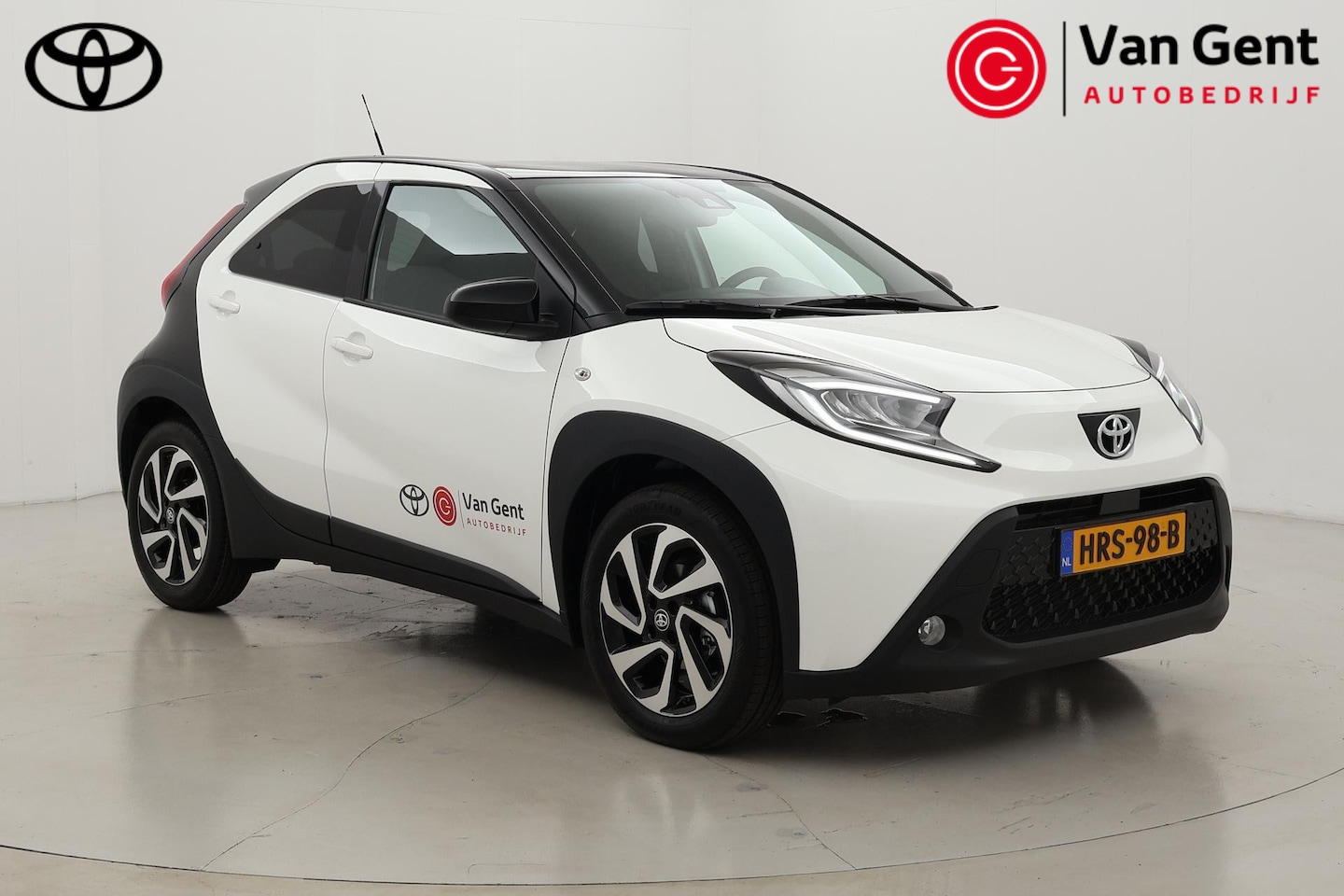 Toyota Aygo X - 1.0 VVT-i MT Pulse | Apple Carplay / Android Auto | LED | 17 inch | Adaptive Cruise | Clim - AutoWereld.nl