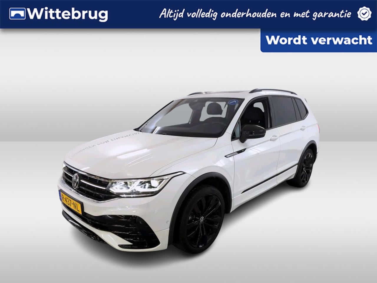 Volkswagen Tiguan Allspace - 1.5 TSI 150pk DSG R-Line Business+ 7p. / Panoramadak / Elek. Zwenbare Trekhaak / Elek Acht - AutoWereld.nl