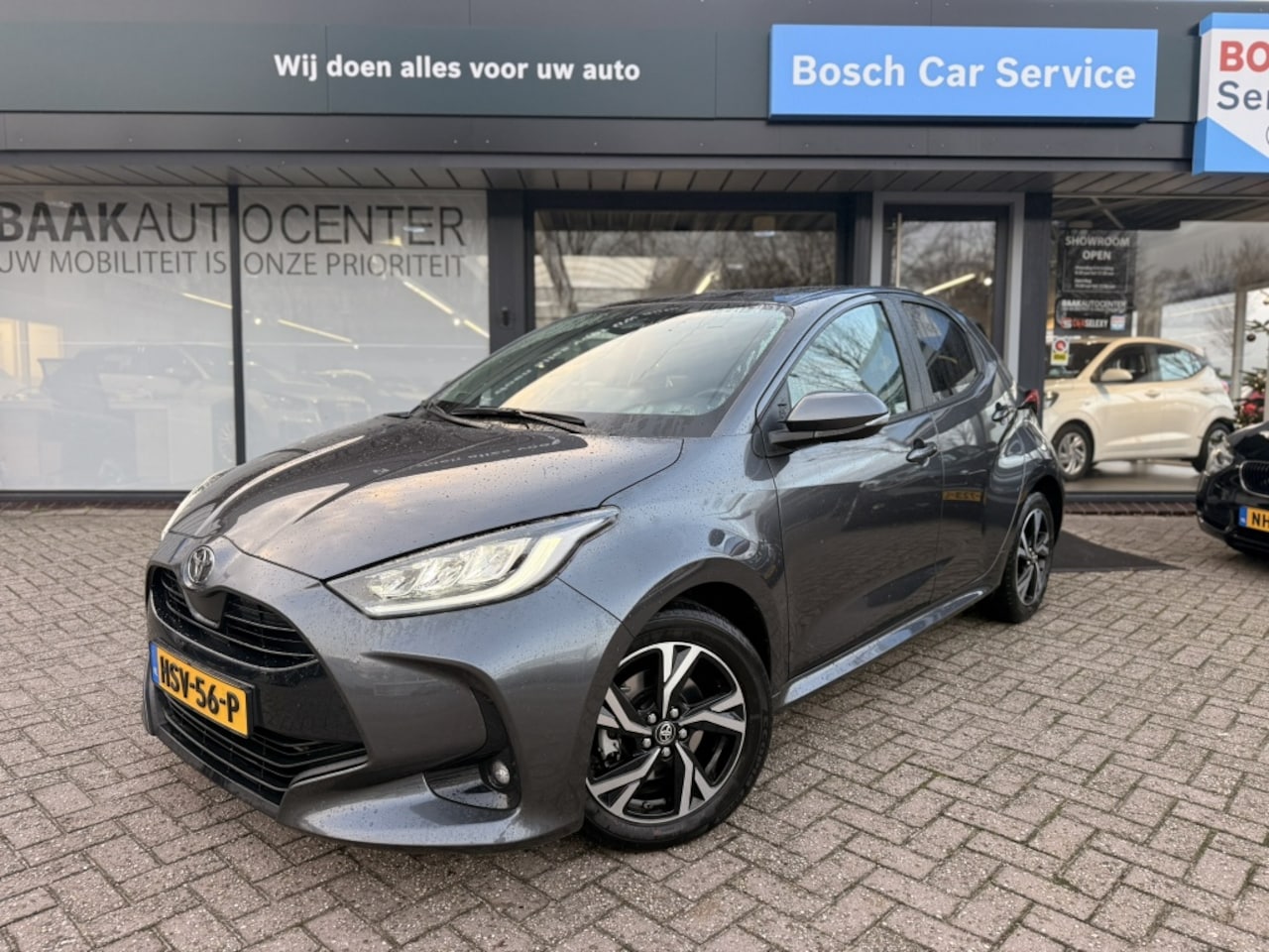Toyota Yaris - 1.5 Hyb. Dynamic | Keyless | Camera - AutoWereld.nl