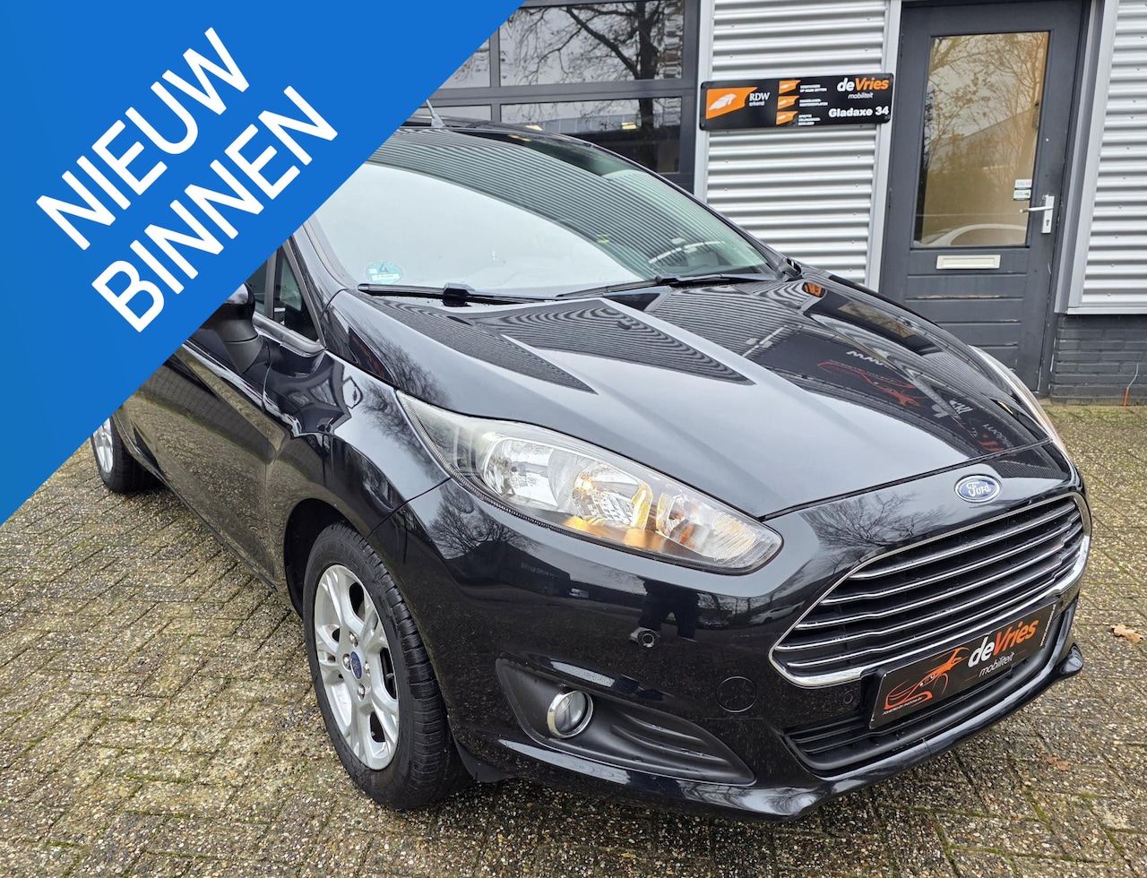 Ford Fiesta - 1.0 EcoBoost Titanium **5DRS-CLIMA-BLEUTOOTH** - AutoWereld.nl