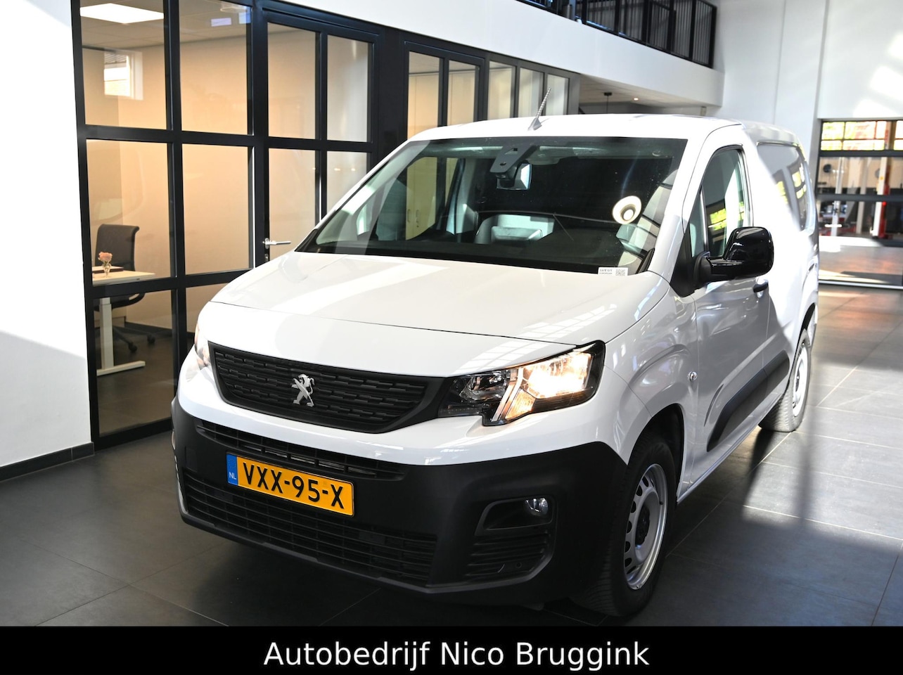 Peugeot Partner - 1.5 BlueHDi 100 S&S L1 *Excl. BTW* *All-in prijs* - AutoWereld.nl