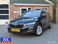 Skoda Octavia Combi - 1.5 e-TSI Business Edition|camera|carlpay|el a.klep