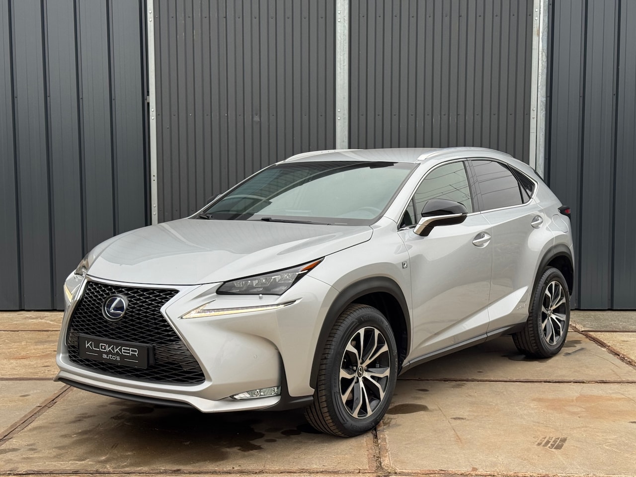 Lexus NX - 300h AWD F Sport Line ACC | Camera | Stoelverw. - AutoWereld.nl