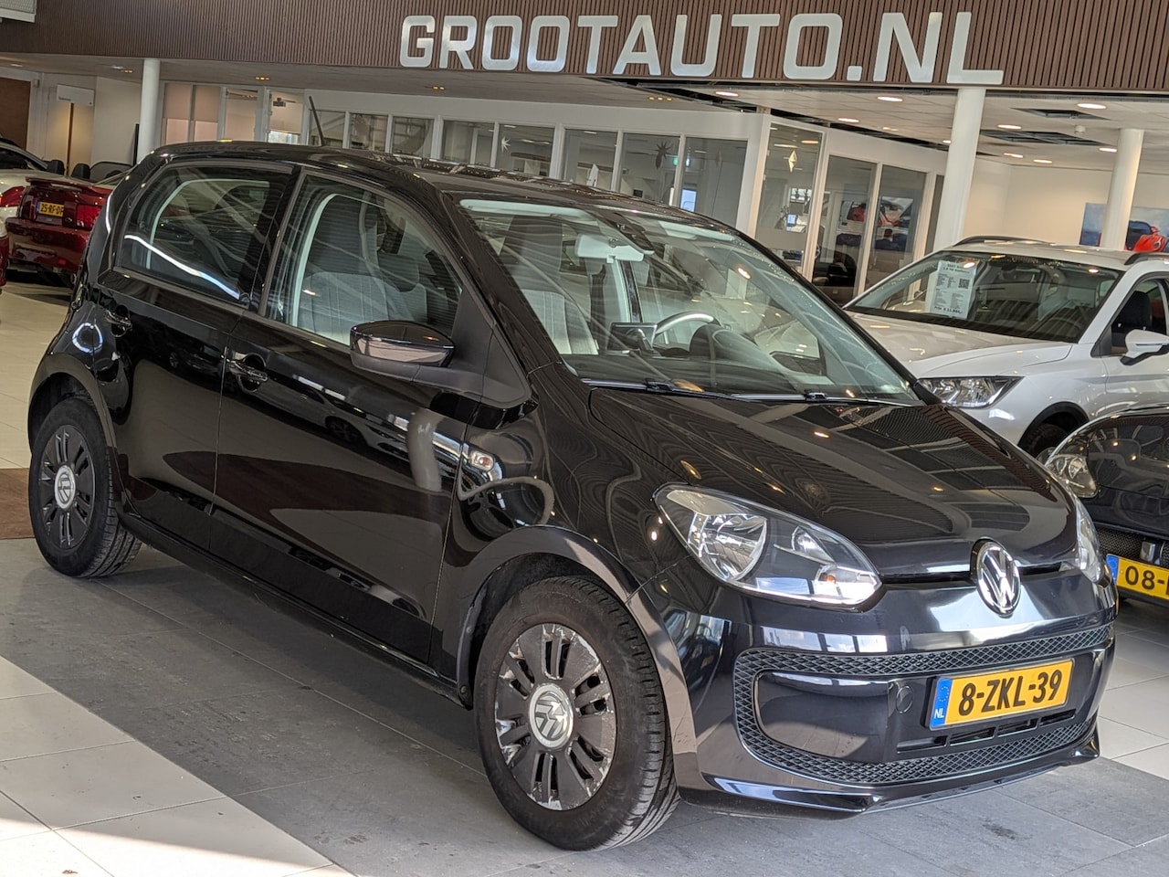 Volkswagen Up! - 1.0 move up! BlueMotion NAP, Airco, Navigatie, Stuurbekrachtiging - AutoWereld.nl