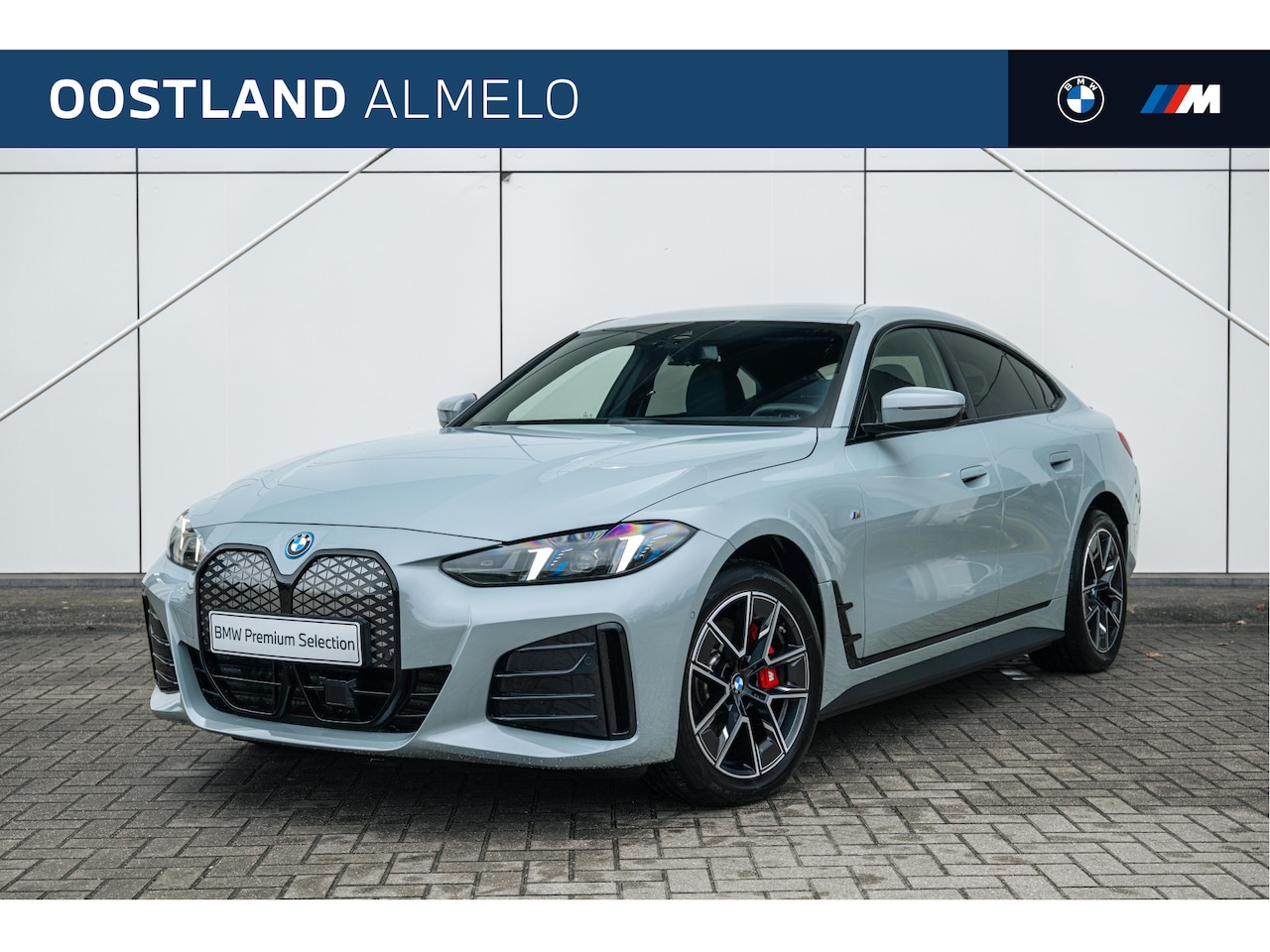 BMW i4 - eDrive40 Gran Coupé M Sport / Achteruitrijcamera / Adaptieve LED / Comfort Access / Live C - AutoWereld.nl