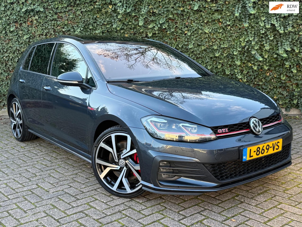 Volkswagen Golf - 2.0 TSI GTI Performance | Pano | ACC | Dyn-Audio | Dab - AutoWereld.nl