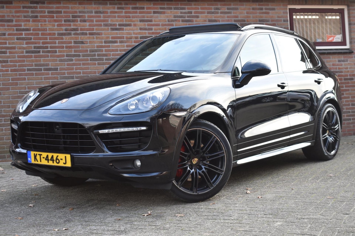 Porsche Cayenne - 4.8 GTS '14 Pano Leder Clima Navi Cruise Inruil mogelijk - AutoWereld.nl