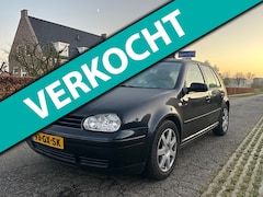 Volkswagen Golf - 2.0 Trendline