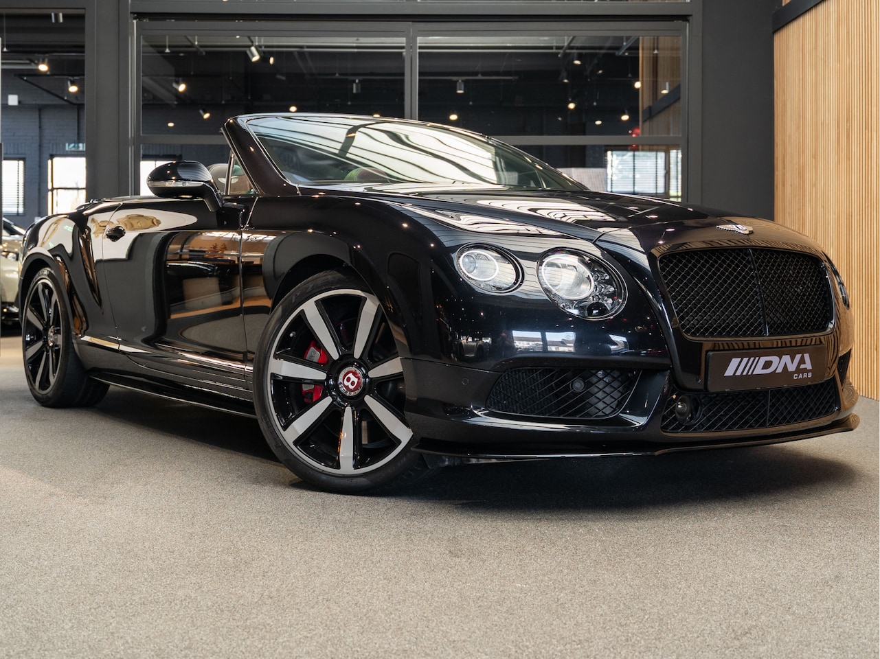 Bentley Continental GTC - V8S 4.0 V8S - AutoWereld.nl
