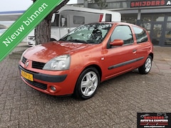 Renault Clio - 1.4-16V Privilège Comfort apk 12-2026