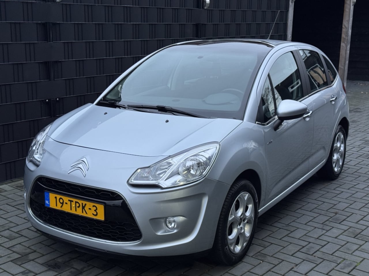 Citroën C3 - 1.6 VTi Exclusive AUTOMAAT| CLIMA| CRUISE| 95DKM NAP - AutoWereld.nl
