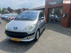 Peugeot 1007 - 1.4 Sesam Urban * APK 03-2026 * AIRCO