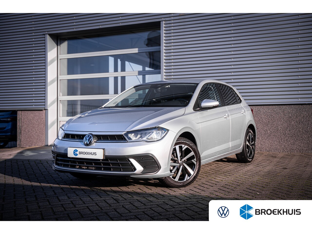 Volkswagen Polo - 1.0 TSI Life Edition | Achteruitrijcamera | Airco (automatisch) | Keyless entry/start - AutoWereld.nl
