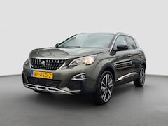 Peugeot 3008 - 1.2 PureTech Allure Automaat | Extra getint glas | Parkeersensoren voor + achter | Full ma