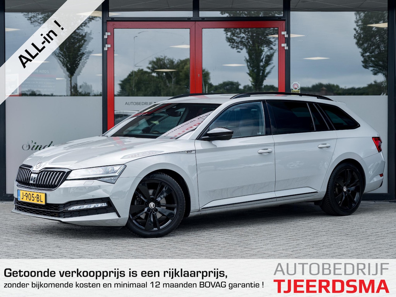 Skoda Superb Combi - 1.5 TSI ACT Sportline Business | Trekhaak | Canton Audio | Stoelverwarming | Achterbank Ve - AutoWereld.nl