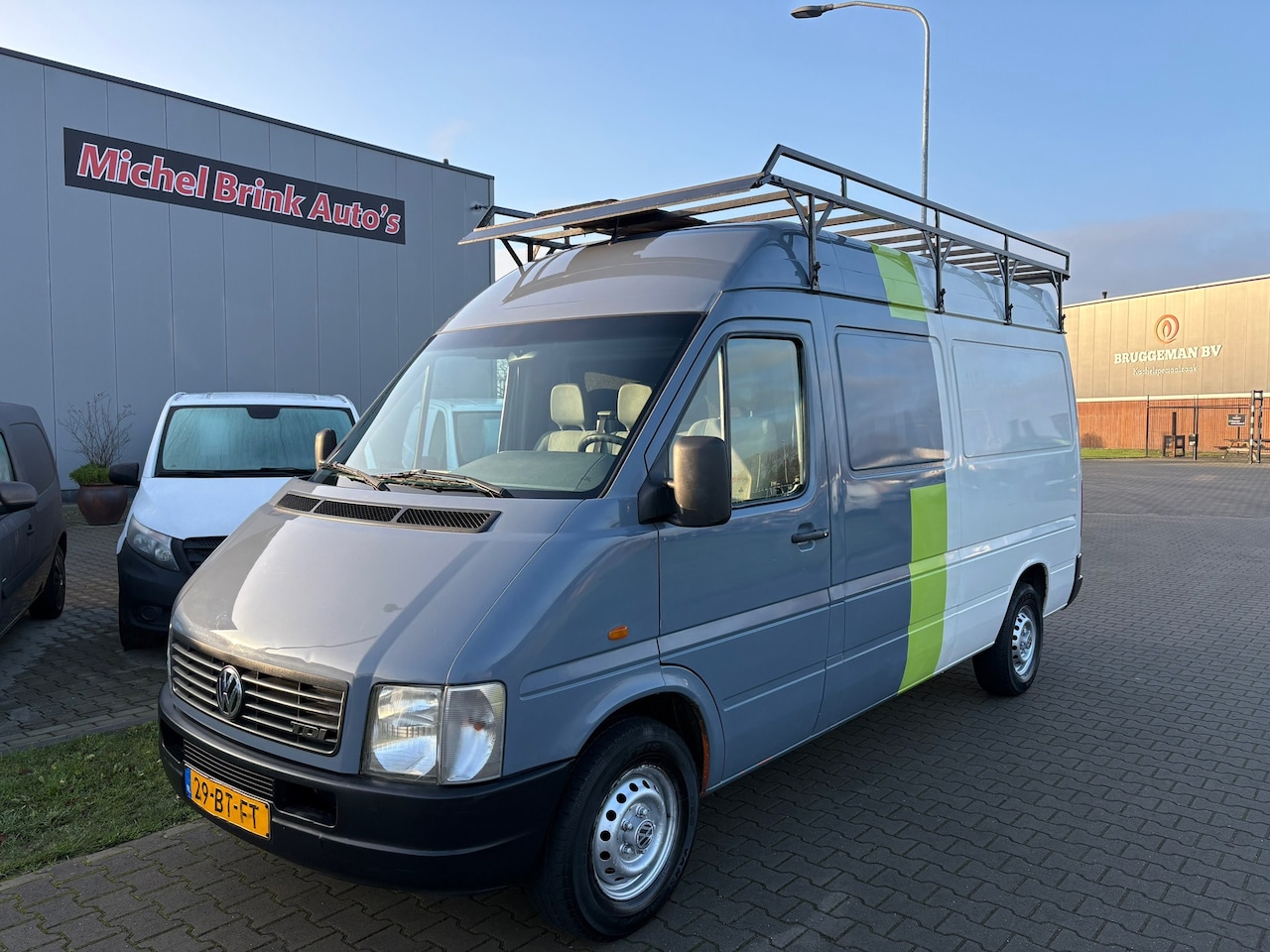 Volkswagen LT 35 - 2.5 TDI lang - AutoWereld.nl