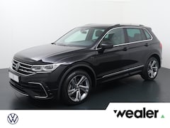 Volkswagen Tiguan - 1.4 TSI eHybrid R-Line Business | 245 PK | Automaat | Trekhaak | Achteruitrijcamera | R-Li
