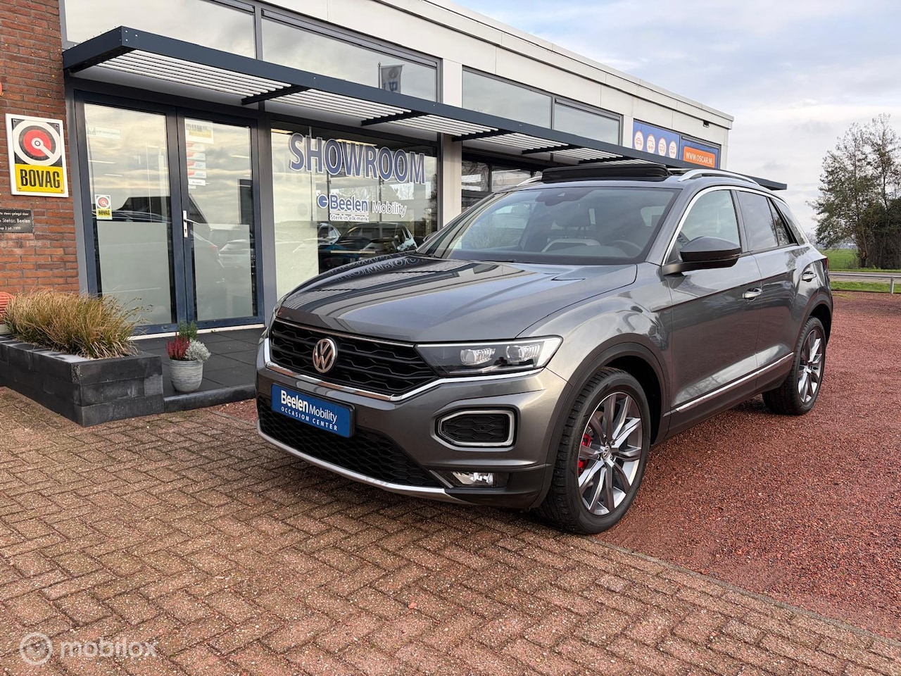 Volkswagen T-Roc - 1.5 TSI Sport| Climate | Pano | Stoel verwarm. - AutoWereld.nl
