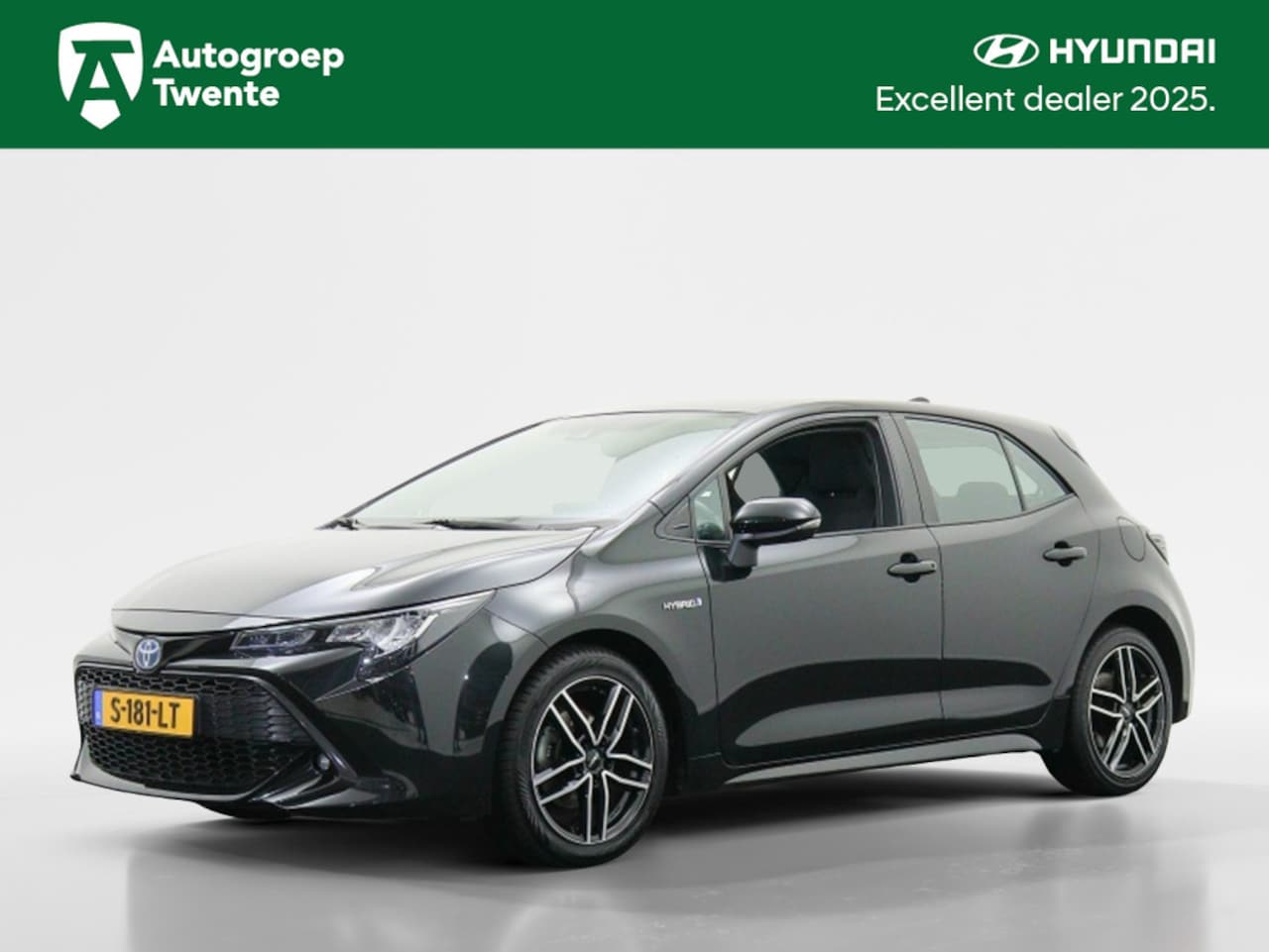 Toyota Corolla - 1.8 Hybrid Active | Stuur-/stoelverwarming | Trekhaak | 4-season - AutoWereld.nl