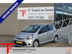 Toyota Aygo - 1.0 VVT-i Now Airco/Centrale Deurvergrendeling/Elektrische ramen