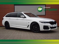 BMW 5-serie Touring - 530e xDrive M-Sport Trekhaak/HeadUp/Camera/Shadowline