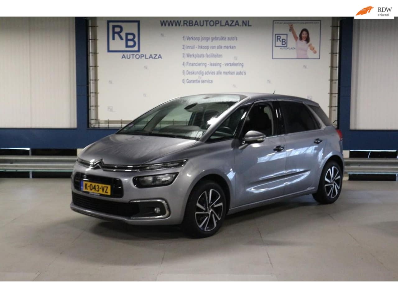 Citroën C4 Picasso - 1.2 PureTech Shine AUTOMAAT / 12 MAANDEN GARANTIE ! - AutoWereld.nl