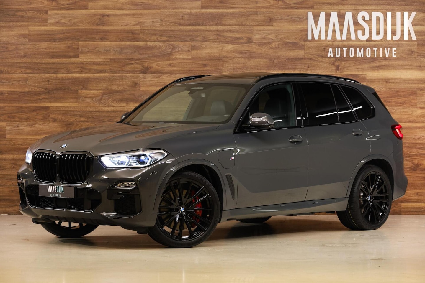 BMW X5 - xDrive45e M-Sport|Individual|Skylounge|HUD|360|Ventilatie| - AutoWereld.nl